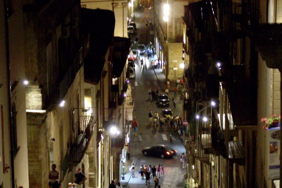 Demo — Caltagirone Private Highlights Tour